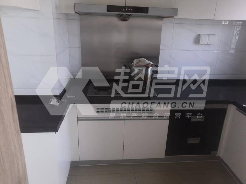 碧桂园华府出租房厨房及卫生间