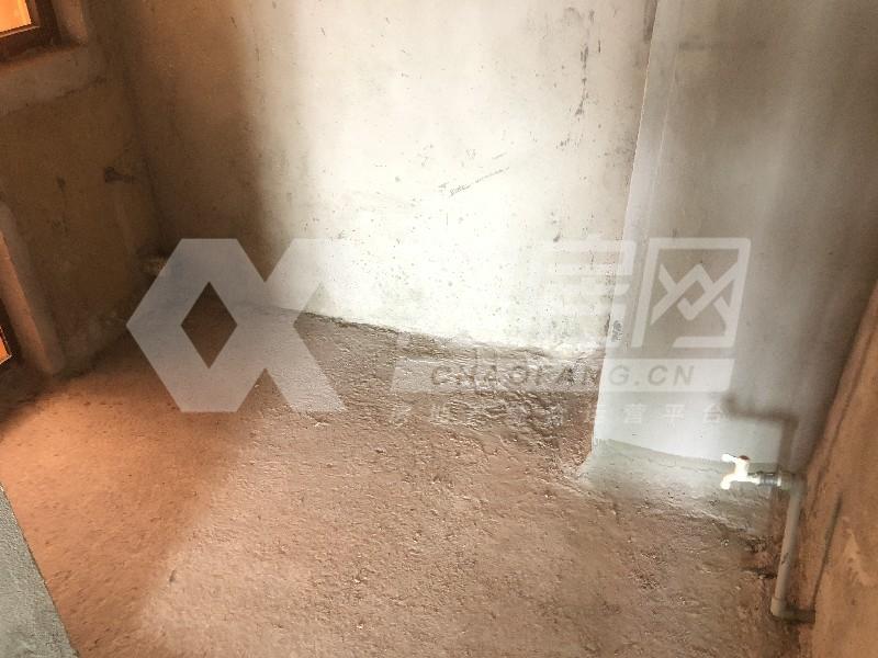 林上湾二手房厨房及卫生间
