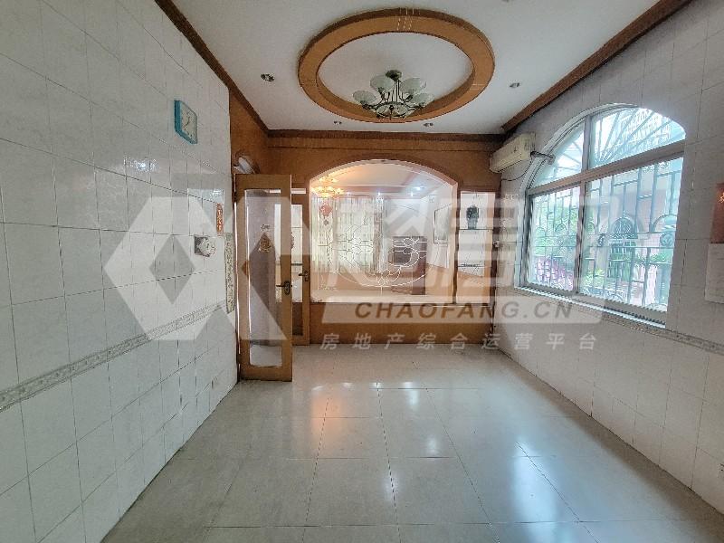 居宁小区二手房客厅