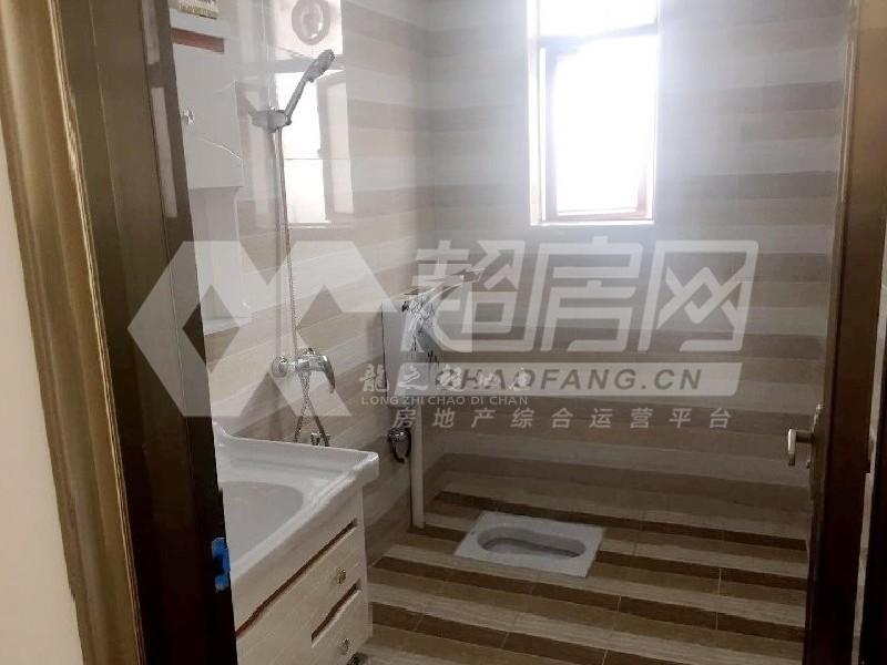 涛汇御河湾二手房厨房及卫生间
