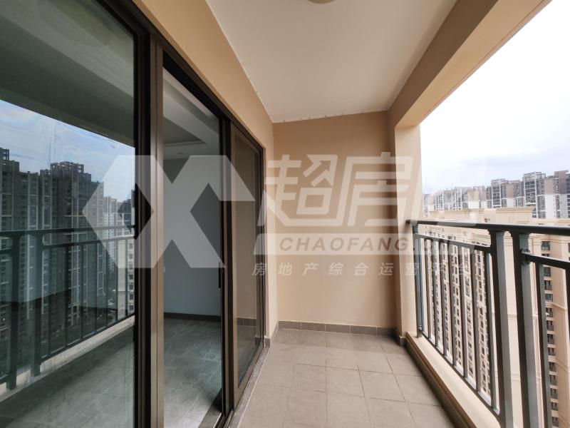 雅居乐万象郡二手房阳台