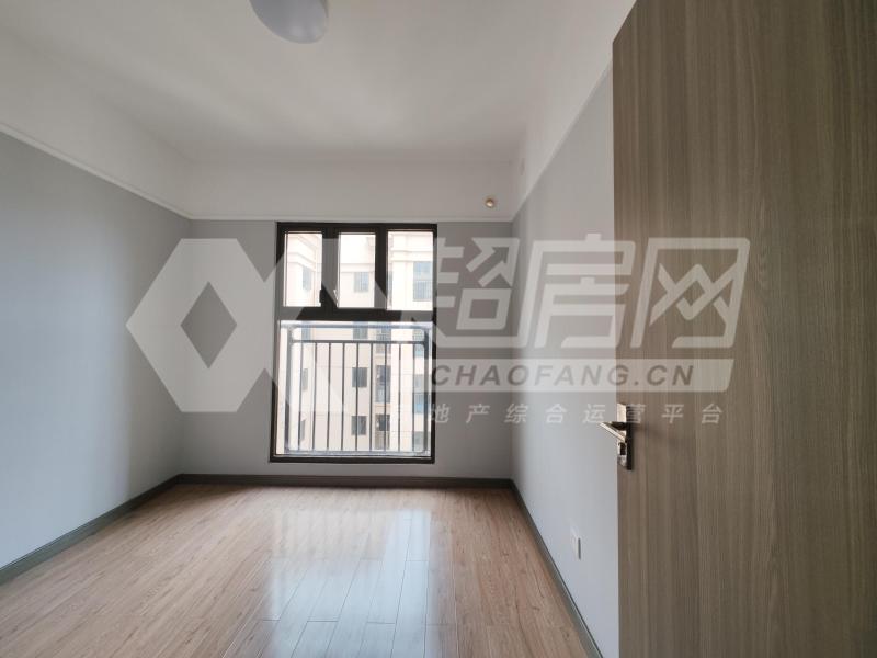 雅居乐万象郡二手房卧室