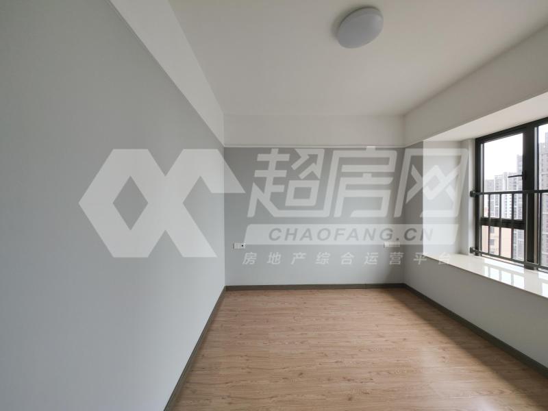 雅居乐万象郡二手房卧室