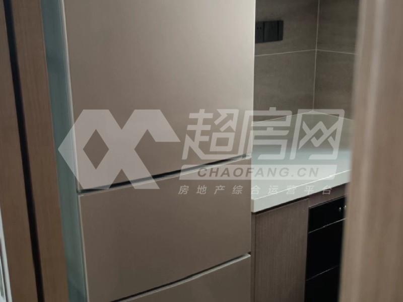 美的桂畔君兰二手房厨房及卫生间