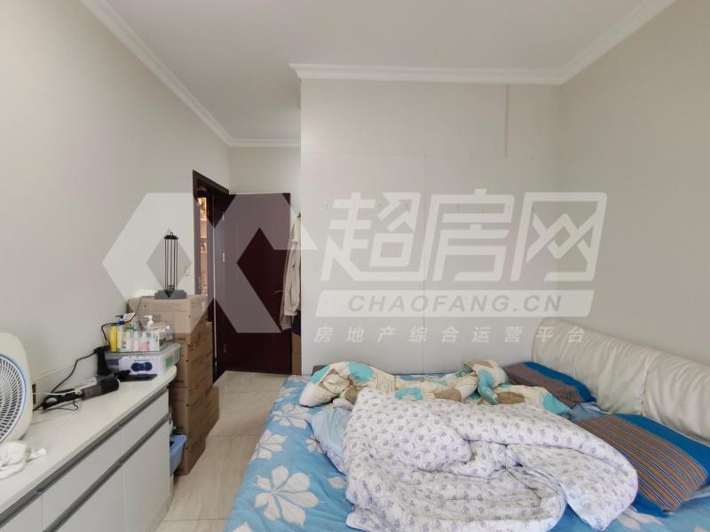 西山上筑二手房卧室
