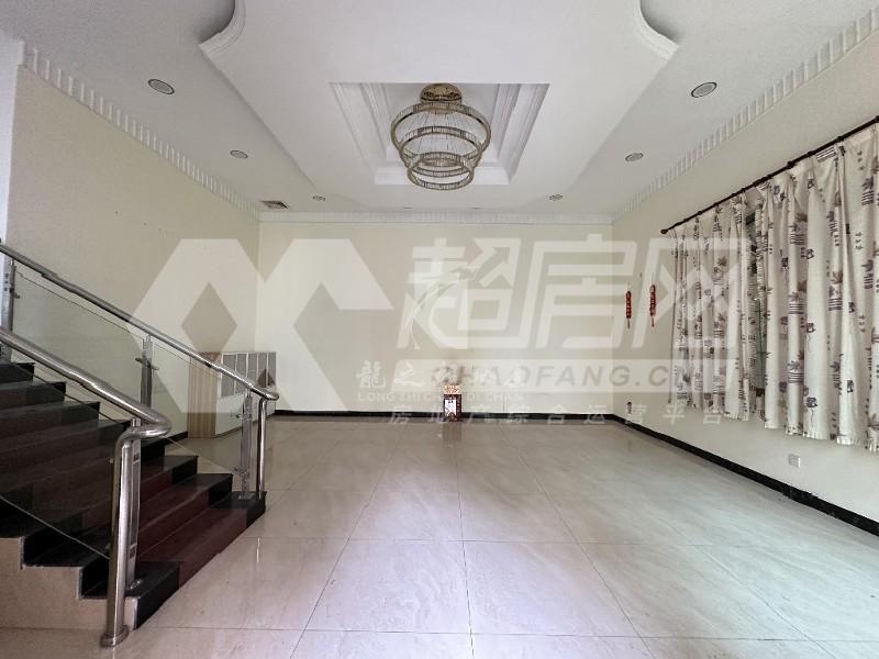光大居委会二手房客厅