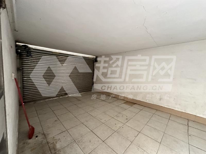光大居委会二手房阳台