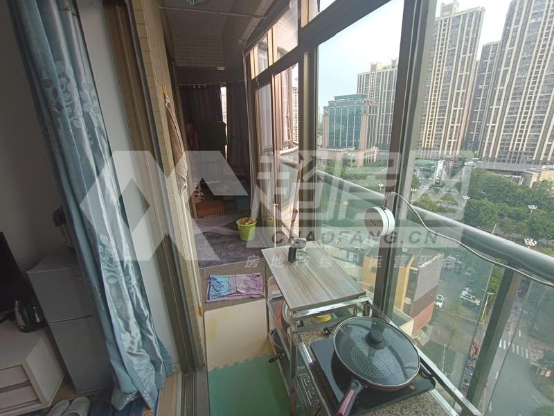 嘉仑台二手房阳台
