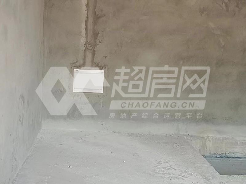 美的君瀚嘉园二手房厨房及卫生间