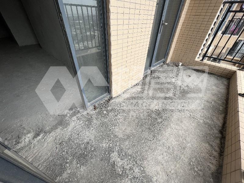 南湖花园二手房阳台