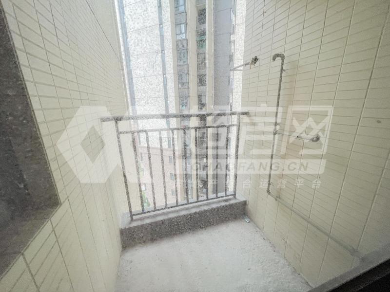 康格斯花园二手房阳台