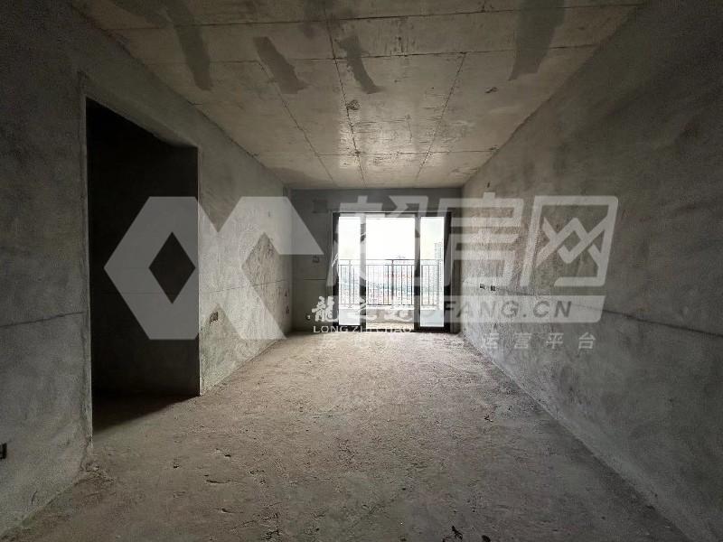 禹洲朗廷湾二手房客厅