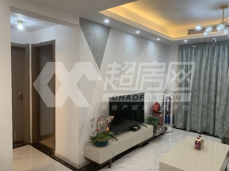 碧桂园翰华苑二手房客厅