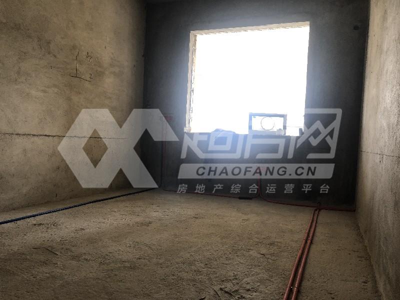 保利外滩一号二手房卧室