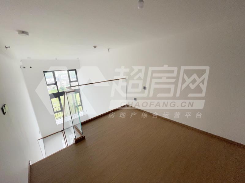 美的万达广场（大良）二手房卧室
