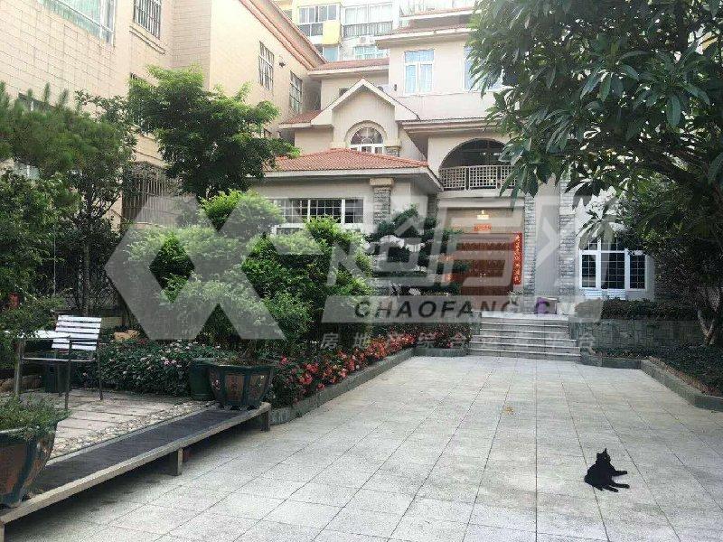 东丽花园二手房卧室