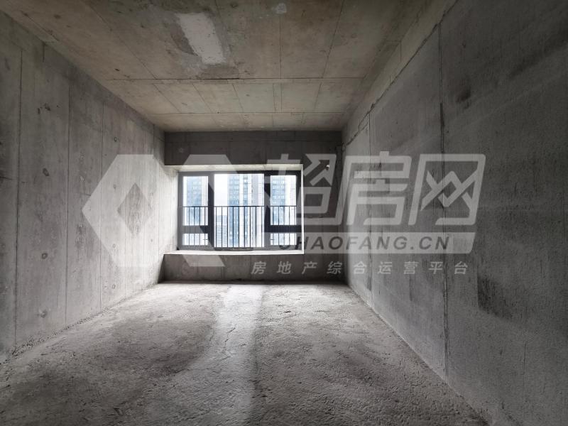 华侨城天鹅堡二手房卧室