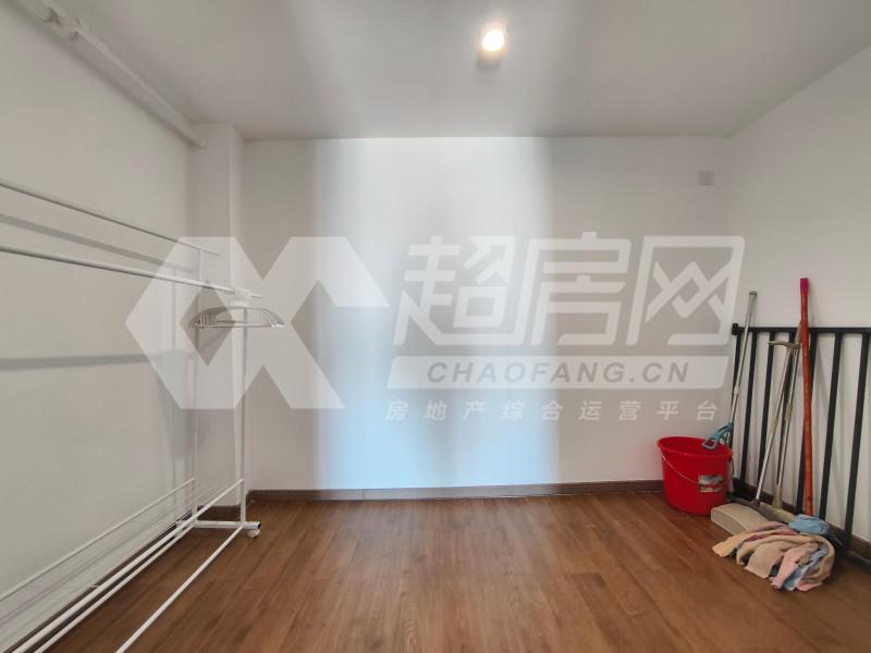 云谷广场（商住楼）二手房卧室