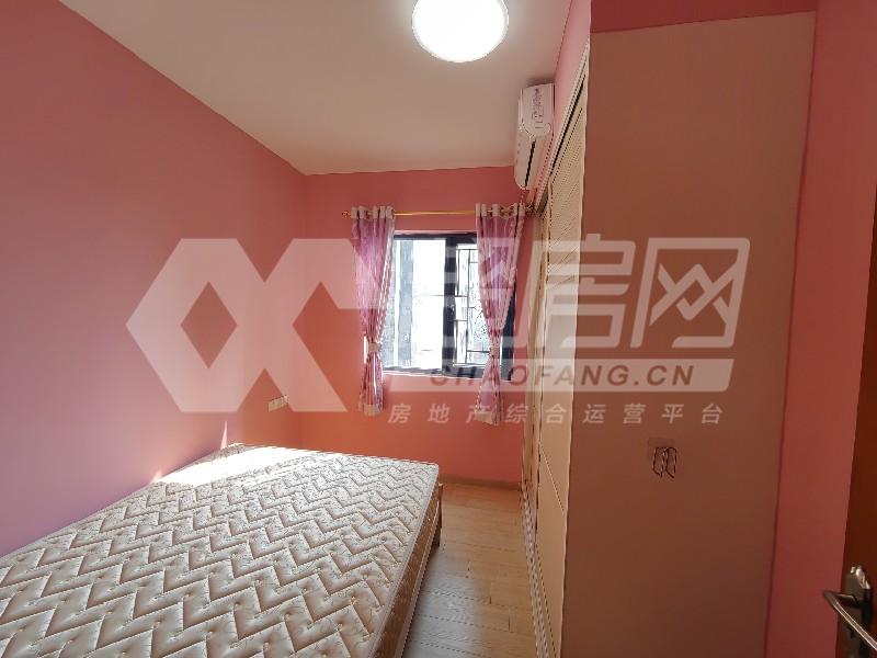 美的御海东郡二手房书房