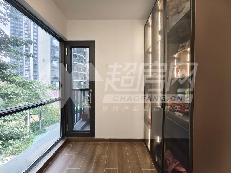 新希望锦官半岛二手房卧室