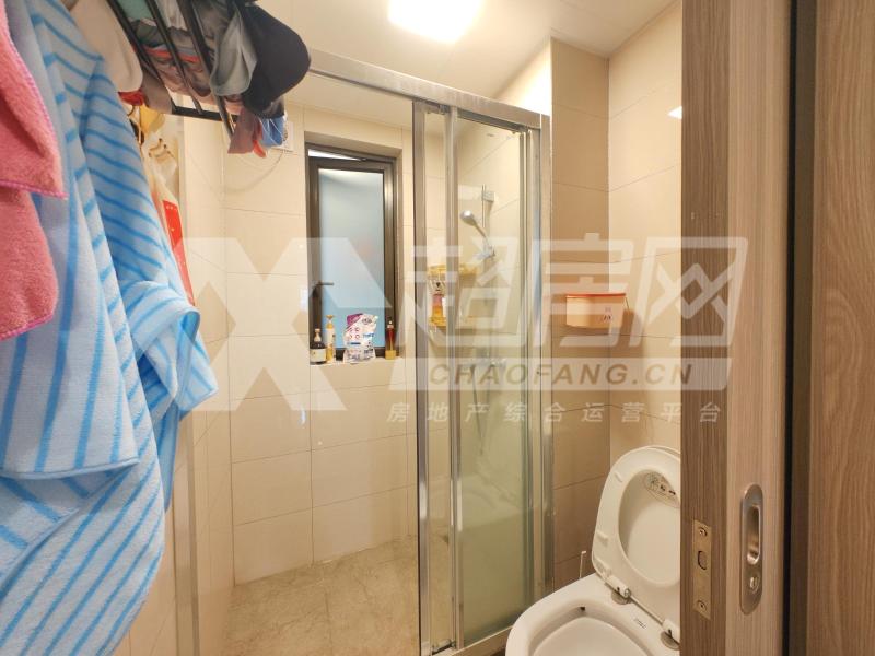 雅居乐万象郡二手房厨房及卫生间