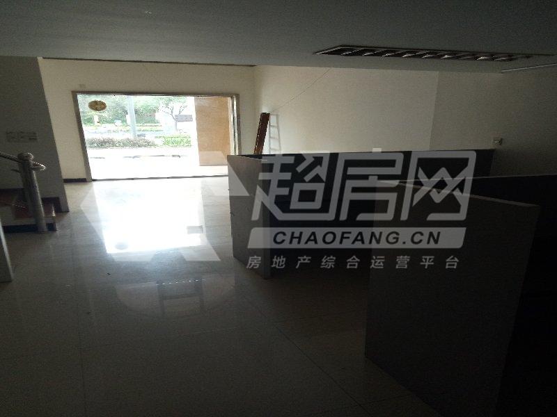 水悦城邦二手房厨房及卫生间