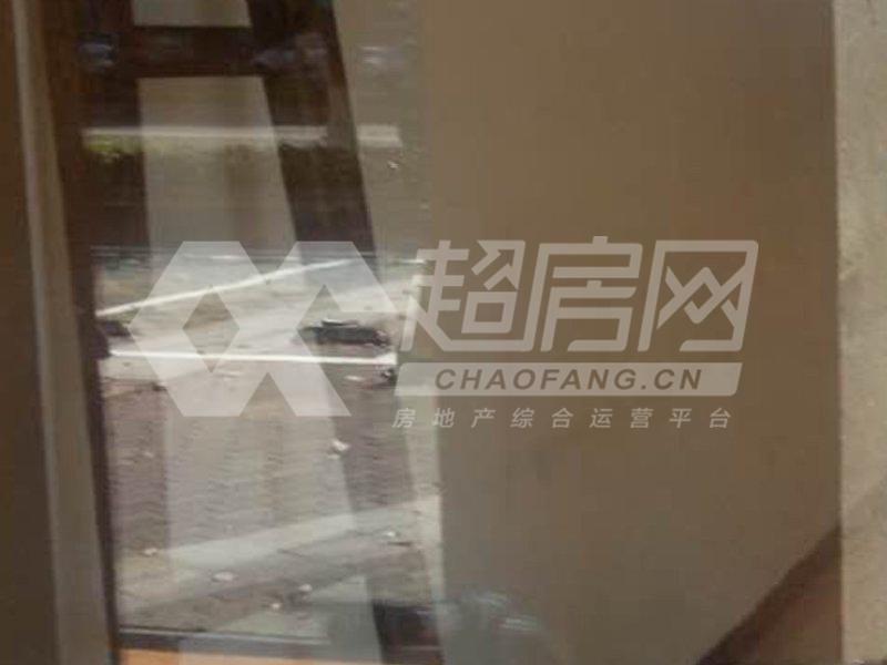 水悦城邦二手房卧室