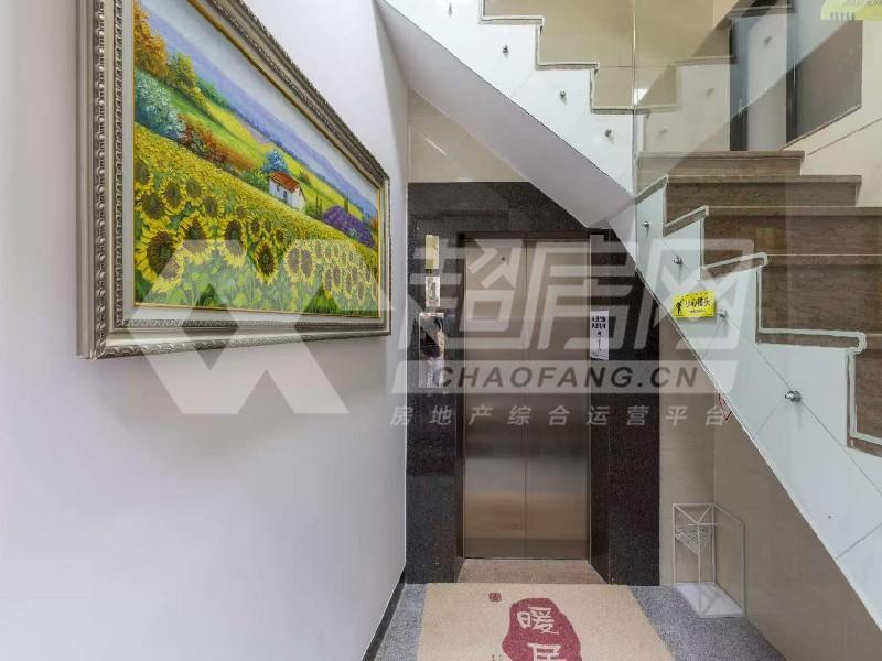 北区观光路二手房客厅