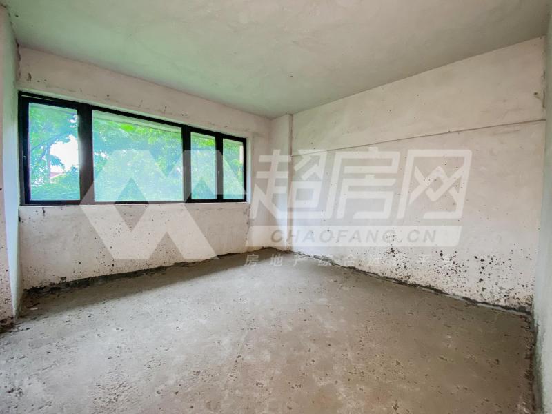 凯丽山庄二手房卧室