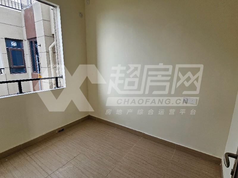 碧桂园星钻苑二手房卧室