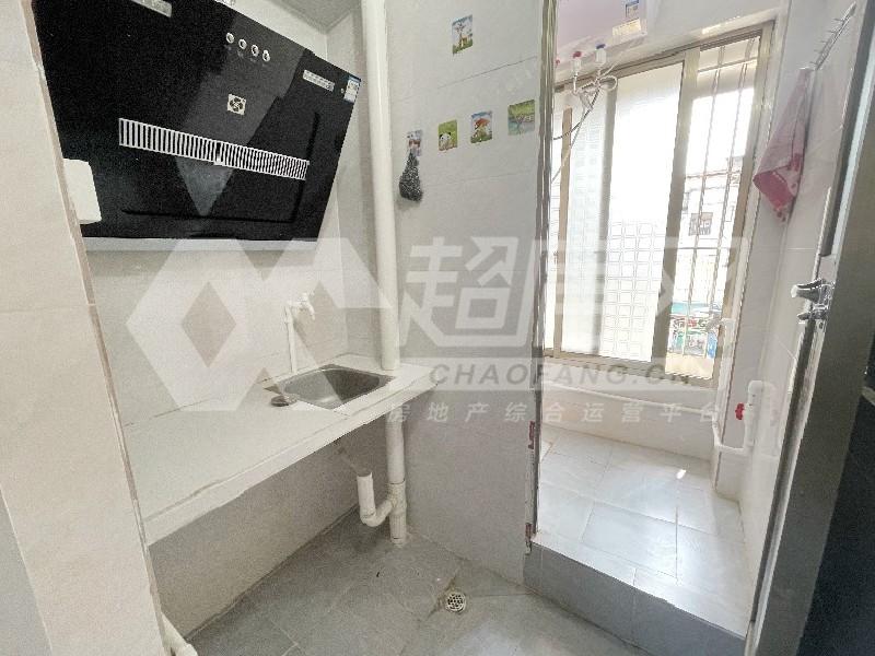 勒流居委会二手房厨房及卫生间