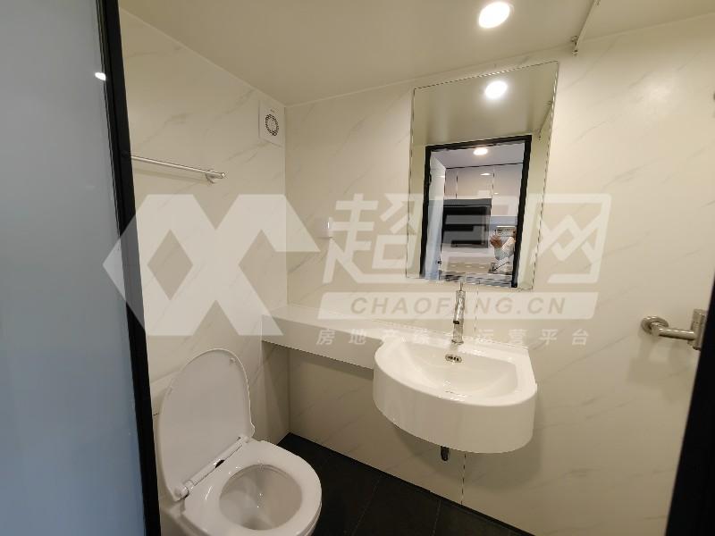 碧桂园风情尚庭出租房厨房及卫生间