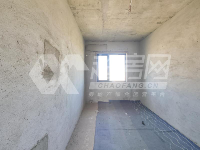 美的御海东郡二手房卧室