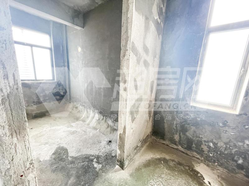 美的御海东郡（别墅）二手房卧室