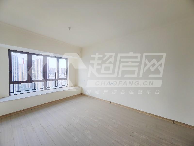 碧桂园右里苑二手房卧室