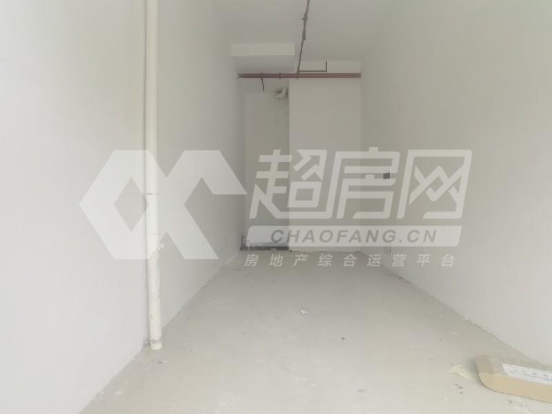 龙光天瀛二手房卧室