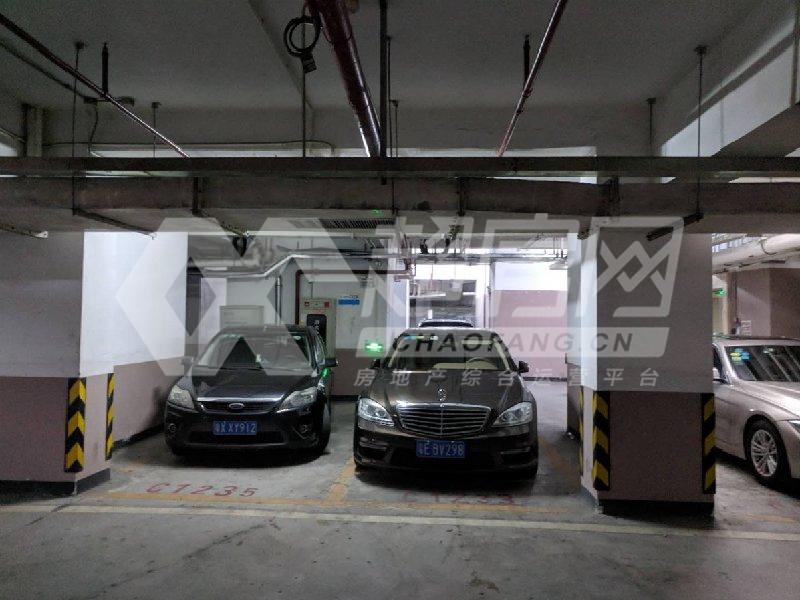 明日华府二手房户型图