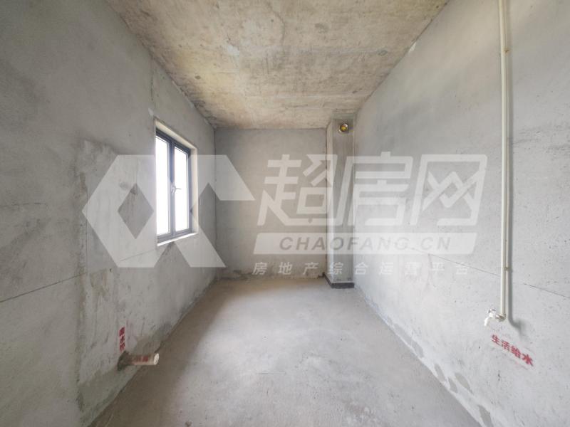 华侨城天鹅湖二手房厨房及卫生间