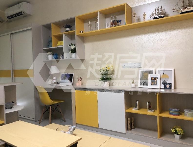 碧桂园风情荟庭二手房卧室
