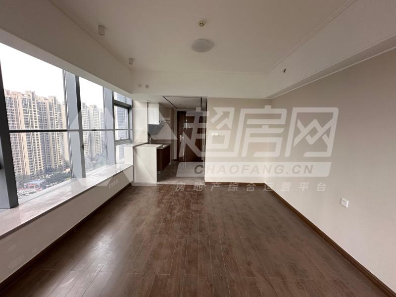 保利中悦公寓二手房客厅