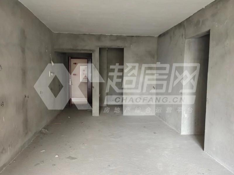 南湖花园二手房客厅