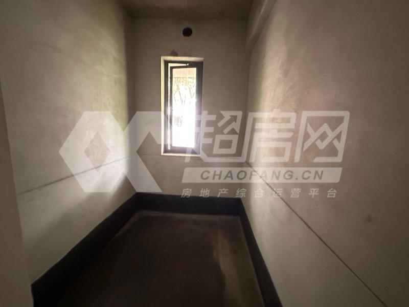 华侨城天鹅湖（别墅）出租房厨房及卫生间