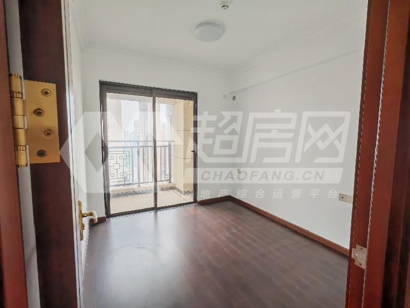 中海雍景熙岸二手房卧室