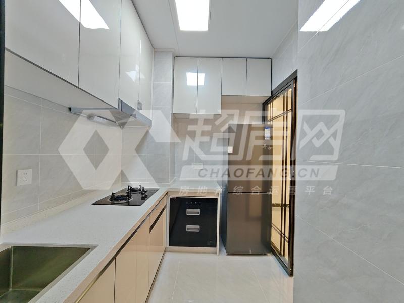 龙湖春江名城二手房厨房及卫生间