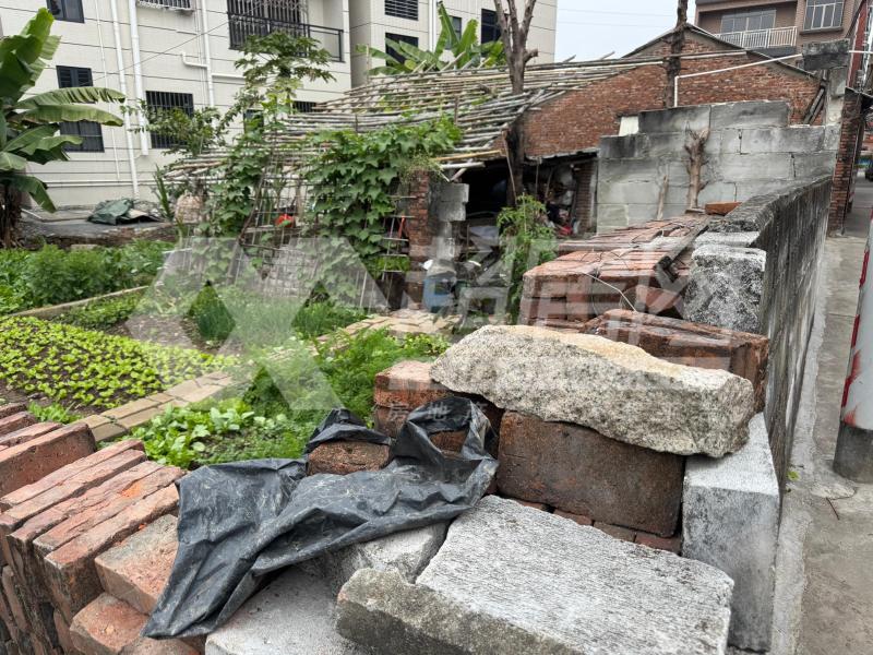 大门居委会二手房厨房及卫生间
