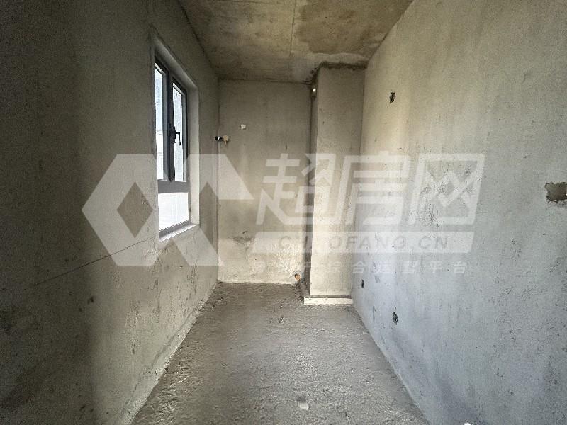 瀚康华府二手房厨房及卫生间