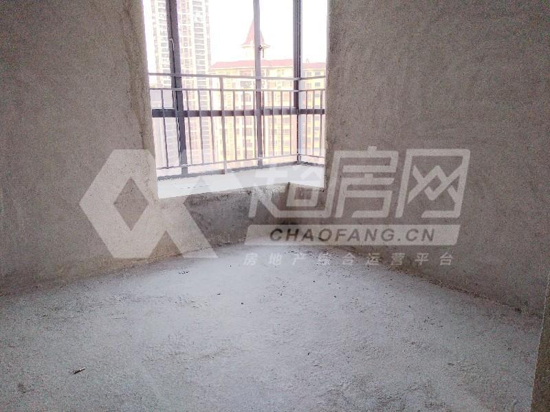 南湖花园二手房卧室