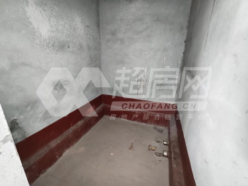 海骏达宫馆二手房厨房及卫生间