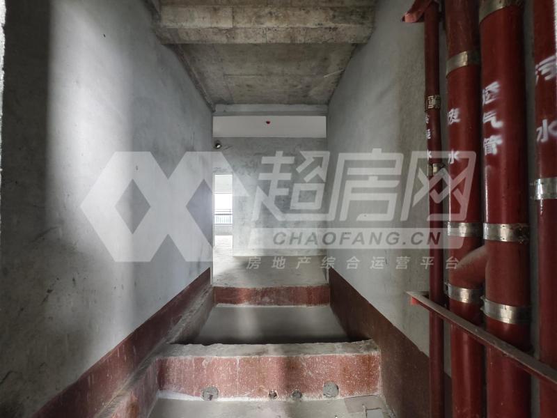 海骏达宫馆二手房厨房及卫生间