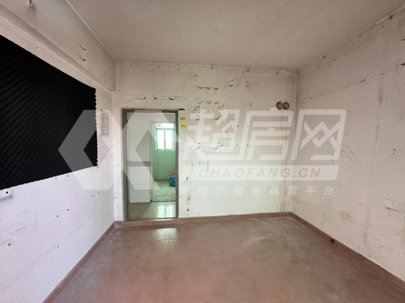 景鸿楼二手房卧室